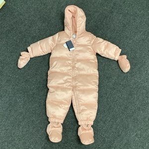 BABY GAP Snowsuit sz. 12-18 mo